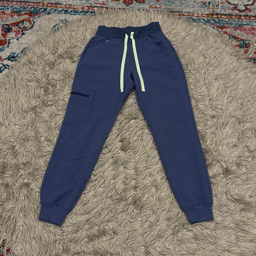 Figs scrub bottoms size XXS P space navy